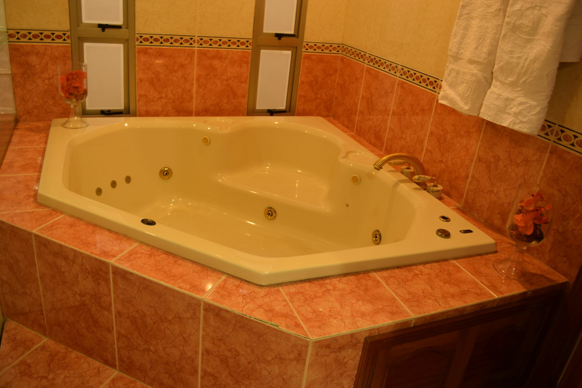 Casa Bella Suites Cali Ngoại thất bức ảnh